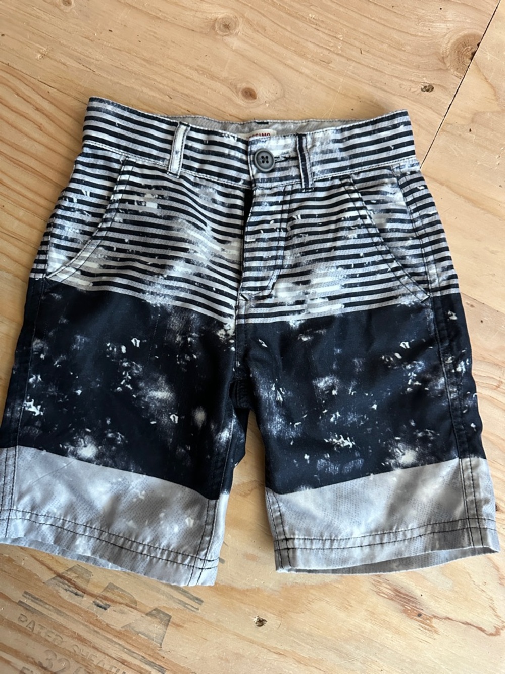 Mossimo Supply Co. Black, Gray & White Patterned Swim Trunks